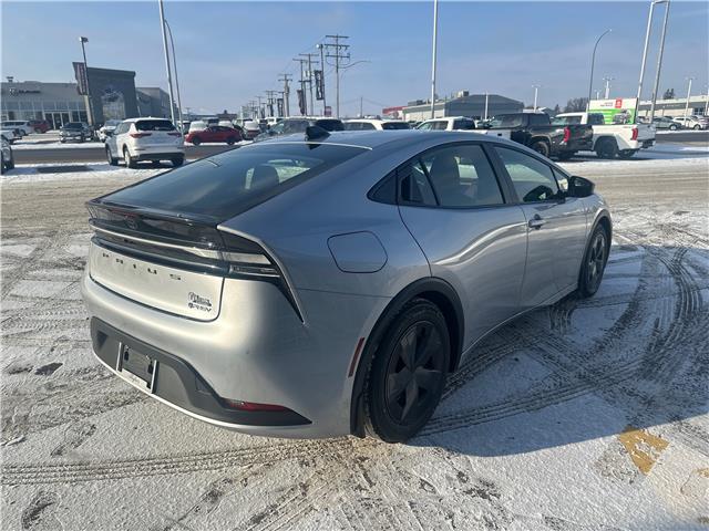 2026 Toyota Prius Plug-In Hybrid SE (Stk: 261012) in Regina - Image 5 of 17