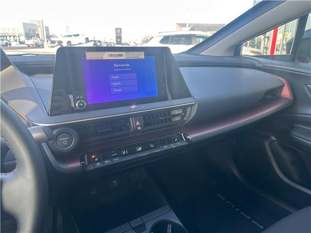 2026 Toyota Prius Plug-In Hybrid SE (Stk: 261012) in Regina - Image 12 of 17