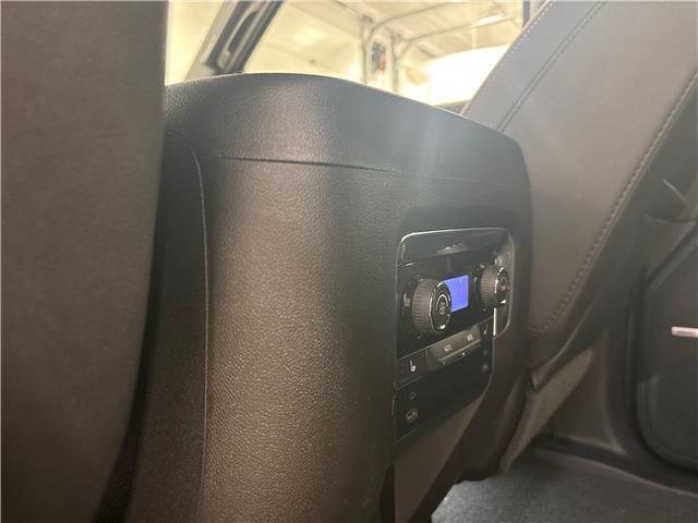 2026 Chevrolet Suburban Premier (Stk: 14125) in Roblin - Image 11 of 13