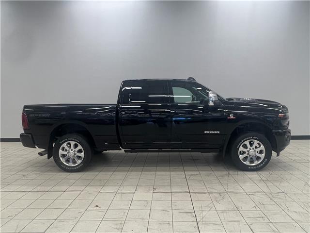 2026 RAM 3500 Laramie (Stk: G166887) in Courtenay - Image 8 of 16 2026 RAM 3500 Laramie (Stk: G166887) in Courtenay - Image 8 of 16