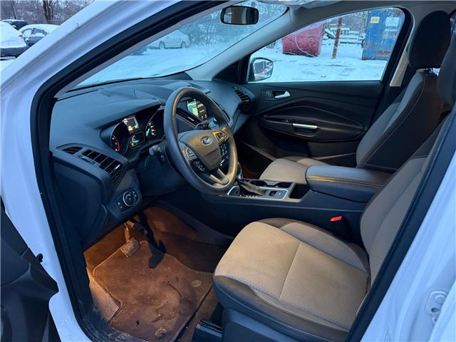 2017 Ford Escape SE (Stk: 35150) in London - Image 6 of 8