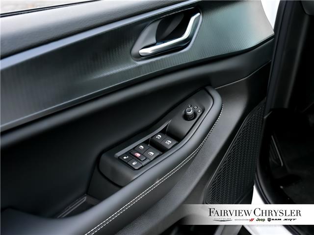 2025 Jeep Grand Cherokee Laredo (Stk: SC2528) in Burlington - Image 18 of 34