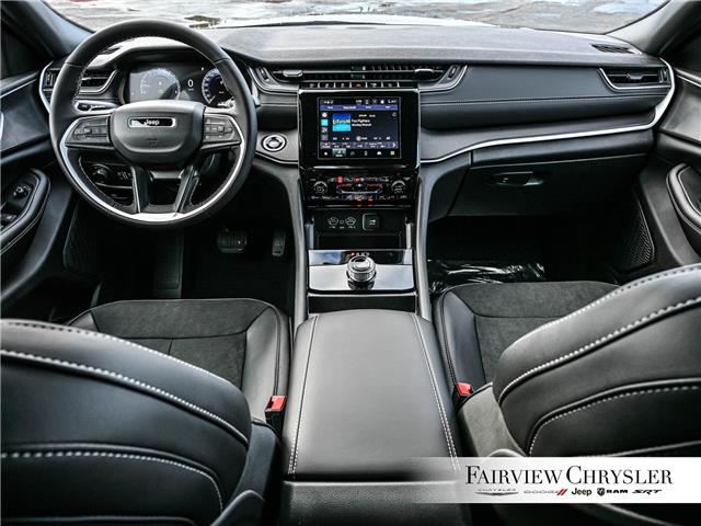 2025 Jeep Grand Cherokee Laredo (Stk: SC2528) in Burlington - Image 21 of 34