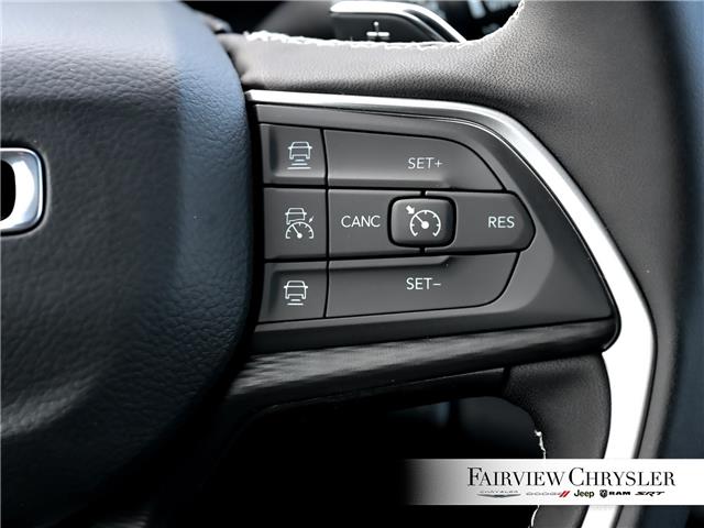 2025 Jeep Grand Cherokee Laredo (Stk: SC2528) in Burlington - Image 25 of 34