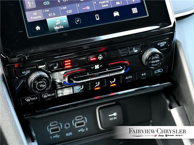 2025 Jeep Grand Cherokee Laredo (Stk: SC2528) in Burlington - Image 27 of 34