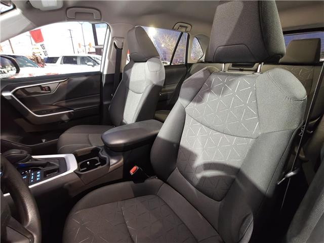 2022 Toyota RAV4 LE in Ottawa - Image 13 of 28 2022 Toyota RAV4 LE in Ottawa - Image 13 of 28