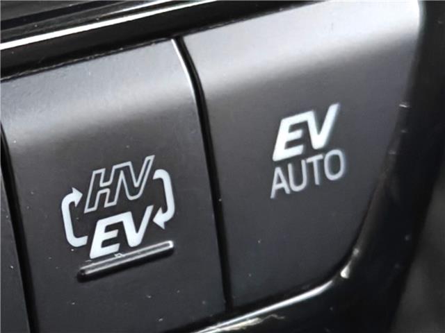 2021 Toyota Prius Prime Base in Ottawa - Image 22 of 26
