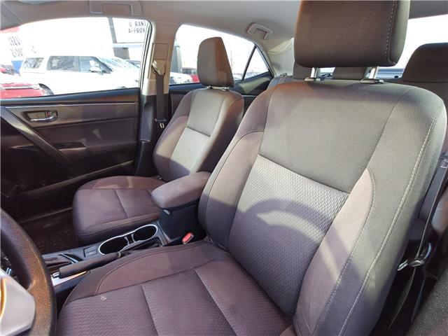 2017 Toyota Corolla LE in Ottawa - Image 7 of 19