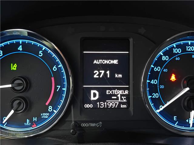 2017 Toyota Corolla LE in Ottawa - Image 14 of 19