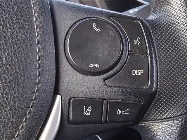 2017 Toyota Corolla LE in Ottawa - Image 15 of 19
