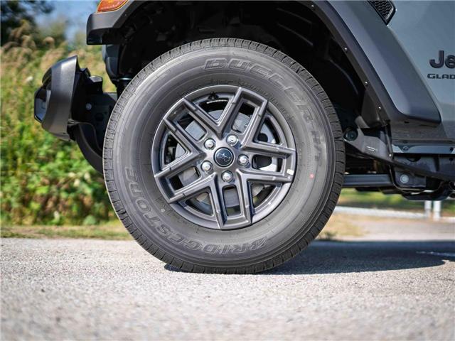 2025 Jeep Gladiator Sport S (Stk: S530147) in Surrey - Image 6 of 22