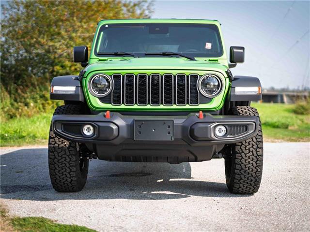 2025 Jeep Wrangler Rubicon (Stk: S653191) in Surrey - Image 2 of 23