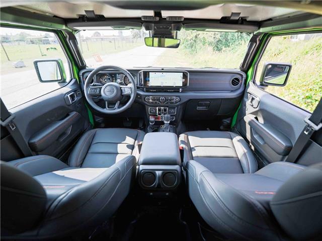 2025 Jeep Wrangler Rubicon (Stk: S653191) in Surrey - Image 11 of 23