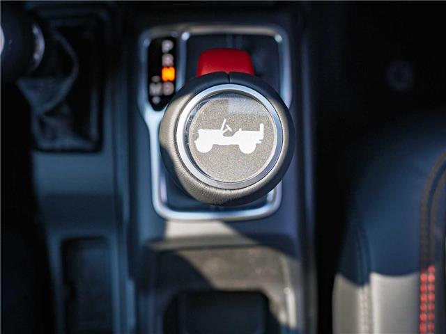 2025 Jeep Wrangler Rubicon (Stk: S653191) in Surrey - Image 18 of 23
