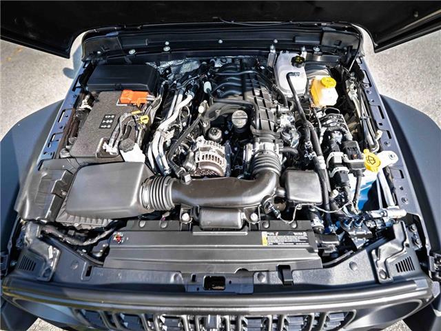 2025 Jeep Wrangler Rubicon (Stk: S651232) in Surrey - Image 7 of 23