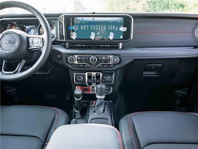 2025 Jeep Wrangler Rubicon (Stk: S651232) in Surrey - Image 12 of 23