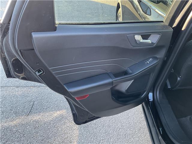 2023 Ford Escape Platinum (Stk: 251426) in Kingston - Image 30 of 33