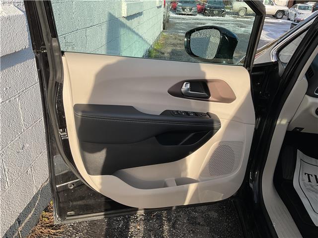 2024 Chrysler Grand Caravan SXT (Stk: 251565) in Ottawa - Image 16 of 19