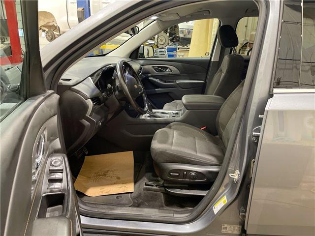 2020 Chevrolet Traverse LT (Stk: 10624AT) in Meadow Lake - Image 3 of 16
