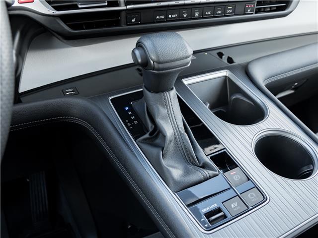 2025 Toyota Sienna  (Stk: 15105293A) in Richmond Hill - Image 17 of 26