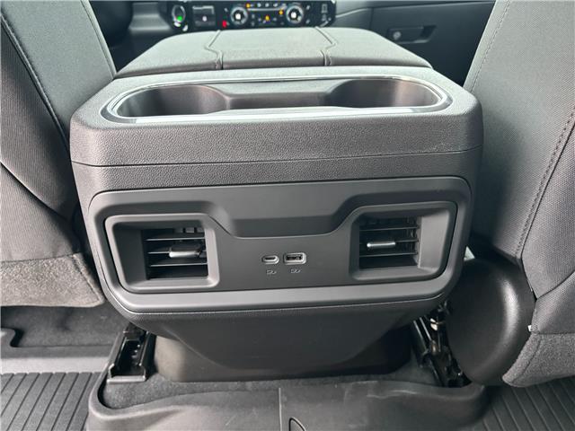 2026 Chevrolet Silverado 1500 LT Trail Boss (Stk: 36237) in Renfrew - Image 37 of 43