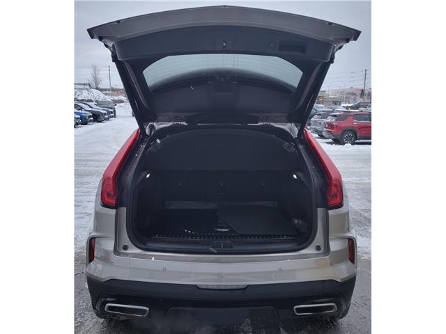2024 Cadillac XT4 Premium Luxury (Stk: 49420A) in Sudbury - Image 7 of 21 2024 Cadillac XT4 Premium Luxury (Stk: 49420A) in Sudbury - Image 7 of 21