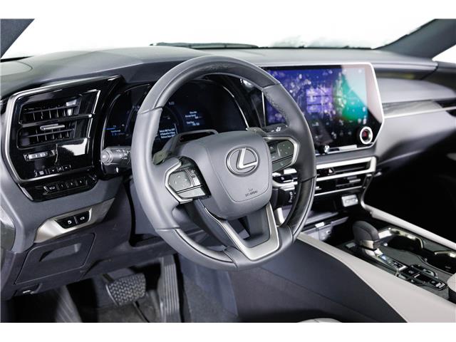 2025 Lexus RX 350h Base (Stk: X3255) in London - Image 18 of 35