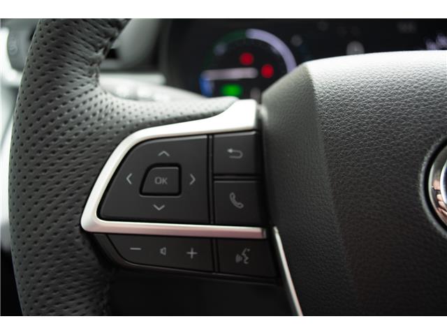 2025 Toyota Sienna XLE 8-Passenger (Stk: MU2390) in London - Image 18 of 27