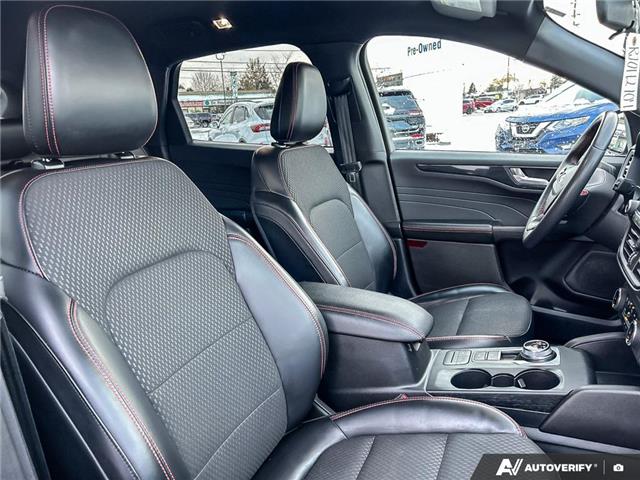 2023 Ford Escape ST-Line (Stk: RJ0H2704) in Hamilton - Image 18 of 21