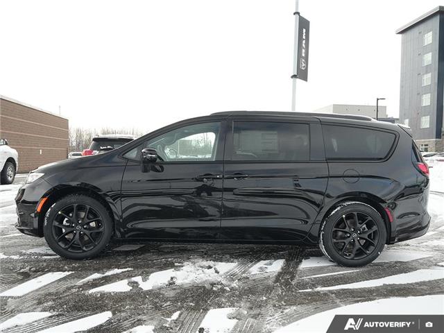 2026 Chrysler Pacifica Select (Stk: P3000) in Brantford - Image 3 of 27