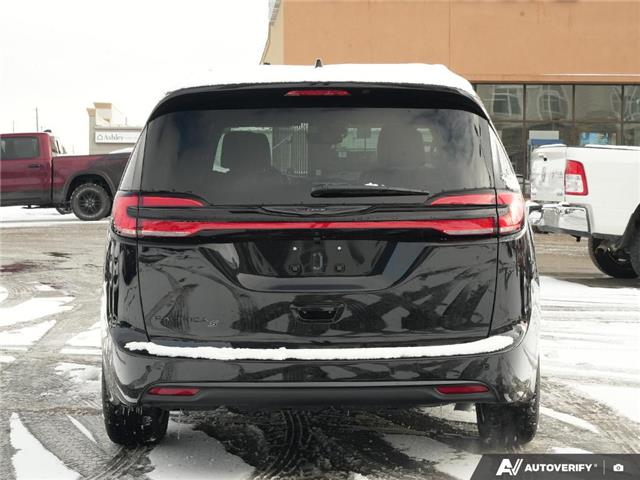 2026 Chrysler Pacifica Select (Stk: P3000) in Brantford - Image 5 of 27