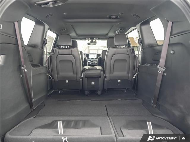 2026 Chrysler Pacifica Select (Stk: P3000) in Brantford - Image 11 of 27