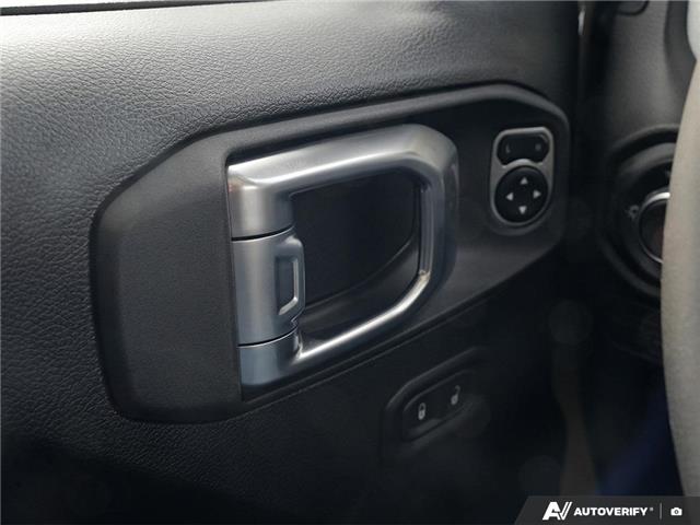 2026 Jeep Wrangler Sport (Stk: J5412) in Brantford - Image 17 of 27