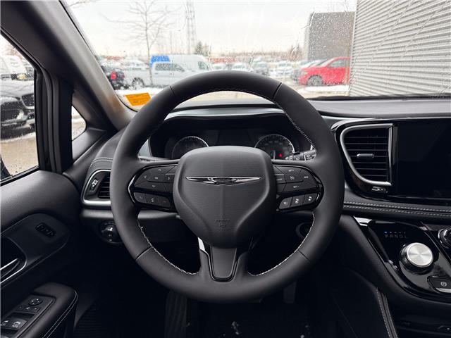 2026 Chrysler Pacifica Limited (Stk: 26089) in London - Image 19 of 32