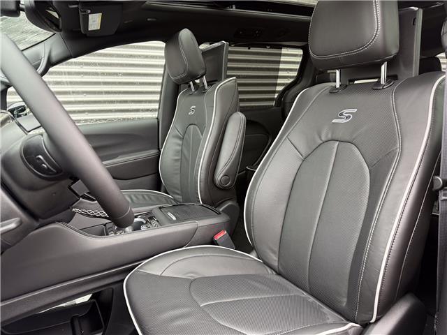 2026 Chrysler Pacifica Limited (Stk: 26089) in London - Image 9 of 32