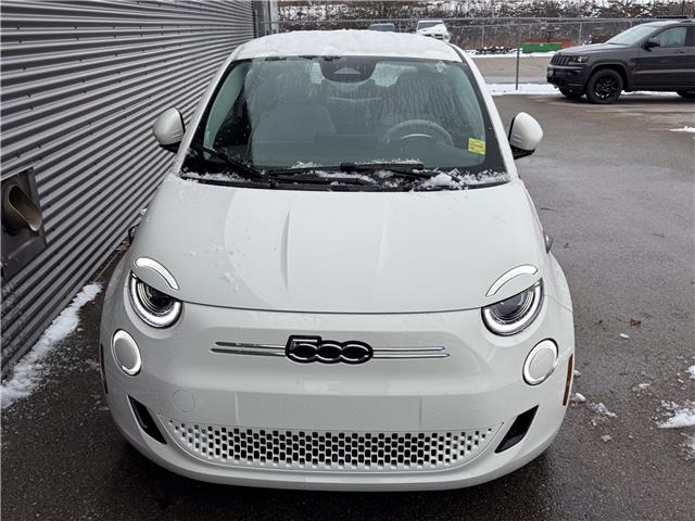 2025 Fiat 500e Base (Stk: F25014) in London - Image 2 of 18
