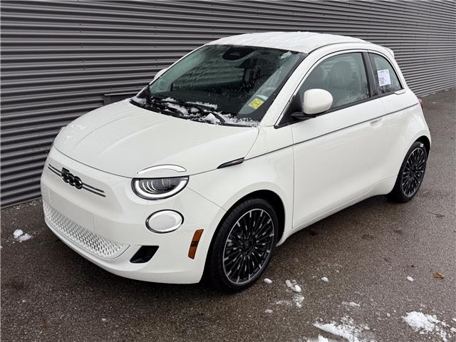 2025 Fiat 500e Base (Stk: F25014) in London - Image 1 of 18