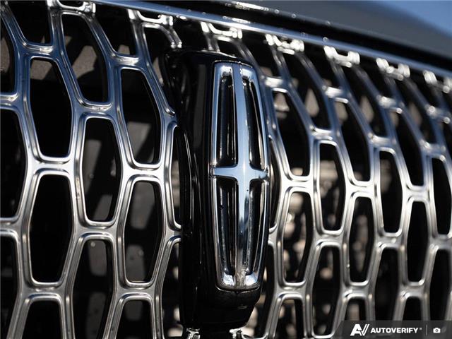 2025 Lincoln Corsair Premiere (Stk: P6325) in London - Image 8 of 25