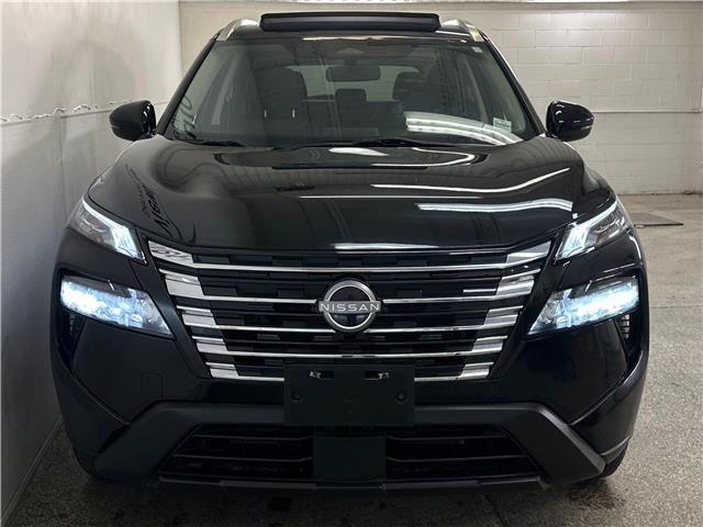 2024 Nissan Rogue SV Moonroof (Stk: 43256J) in Belleville - Image 2 of 23