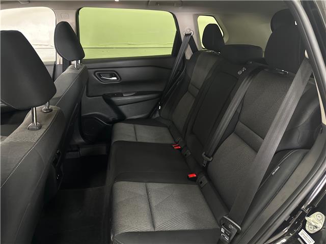 2024 Nissan Rogue SV Moonroof (Stk: 43256J) in Belleville - Image 7 of 23