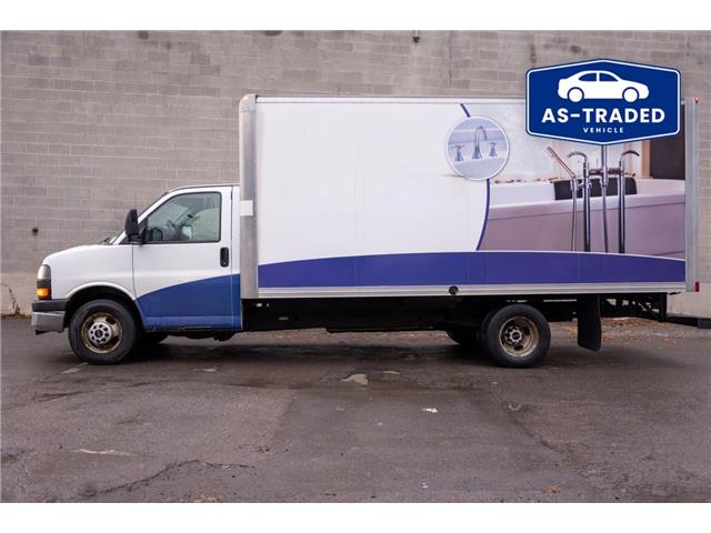 2015 GMC Savana Cutaway 3500 1WT (Stk: R27857A) in Ottawa - Image 5 of 12 2015 GMC Savana Cutaway 3500 1WT (Stk: R27857A) in Ottawa - Image 5 of 12