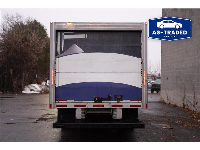 2015 GMC Savana Cutaway 3500 1WT (Stk: R27857A) in Ottawa - Image 6 of 12 2015 GMC Savana Cutaway 3500 1WT (Stk: R27857A) in Ottawa - Image 6 of 12