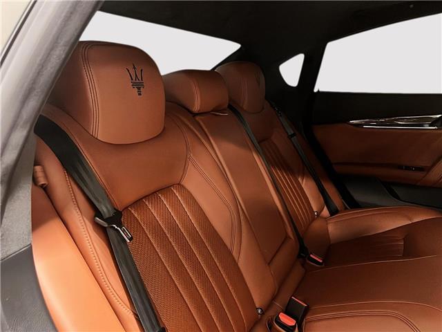 2022 Maserati Quattroporte Modena Q4 (Stk: UC2235) in Calgary - Image 10 of 20