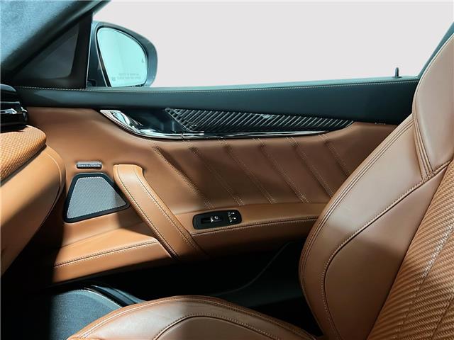 2022 Maserati Quattroporte Modena Q4 (Stk: UC2235) in Calgary - Image 14 of 20
