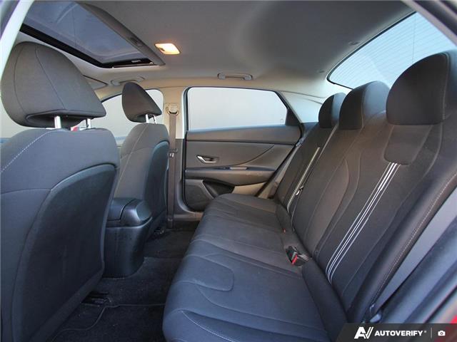 2021 Hyundai Elantra Preferred w/Sun & Tech Pkg (Stk: 101143) in London - Image 23 of 25