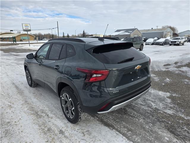 2026 Chevrolet Trax LT (Stk: 26TX1092) in Pincher Creek - Image 4 of 9