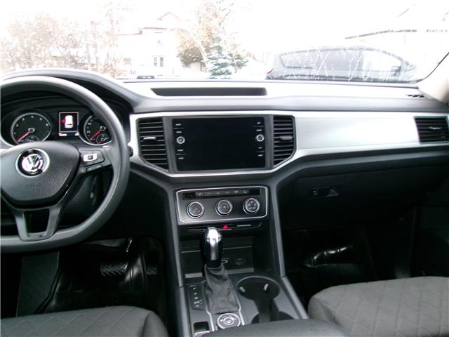 2018 Volkswagen Atlas 3.6 FSI Trendline in Kitchener - Image 14 of 25