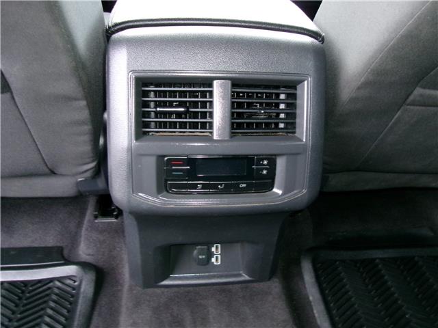 2018 Volkswagen Atlas 3.6 FSI Trendline in Kitchener - Image 16 of 25