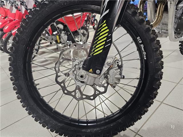 2026 Triumph TF250-X MOTOCROSS (Stk: 26TD-007) in Grande Prairie - Image 10 of 11