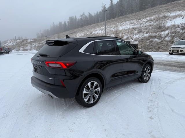 2023 Ford Escape Platinum (Stk: 5P025) in Williams Lake - Image 5 of 13